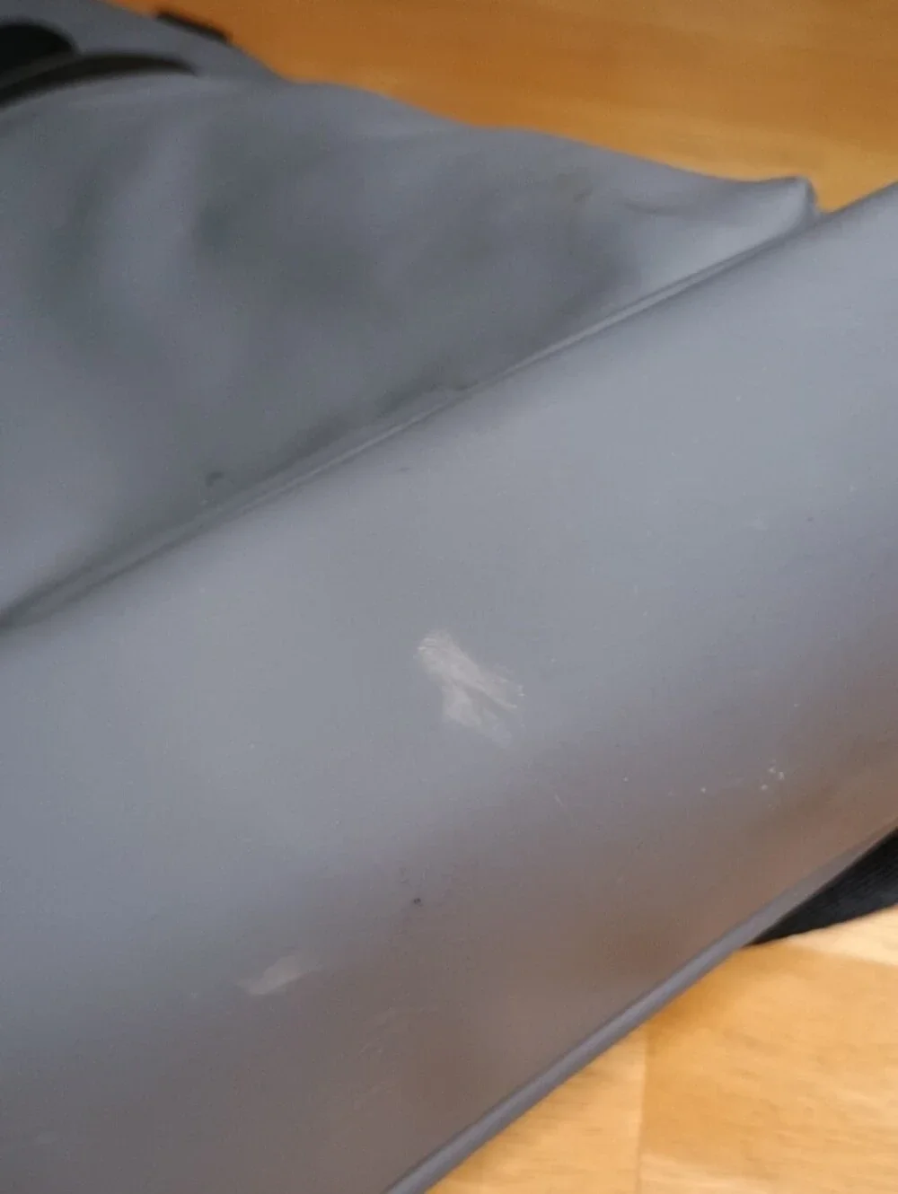 Pajar sleek gray
